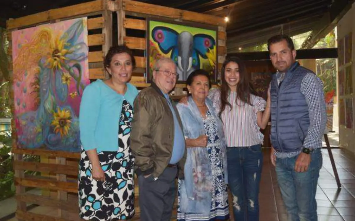 Luz Elena Mendoza, Ernesto Mendoza, Luz Osorio, Ana Laura Torres y Luis Ibarra- Maritza Cuevas